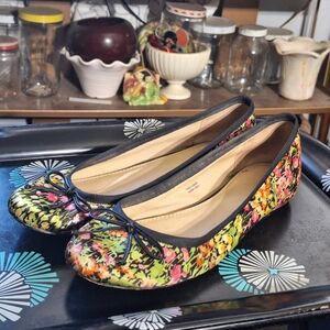 Saks Fifth Avenue 10022-Shoe Ballet Flat Shoe Size 7.5 New York Leather Slipper